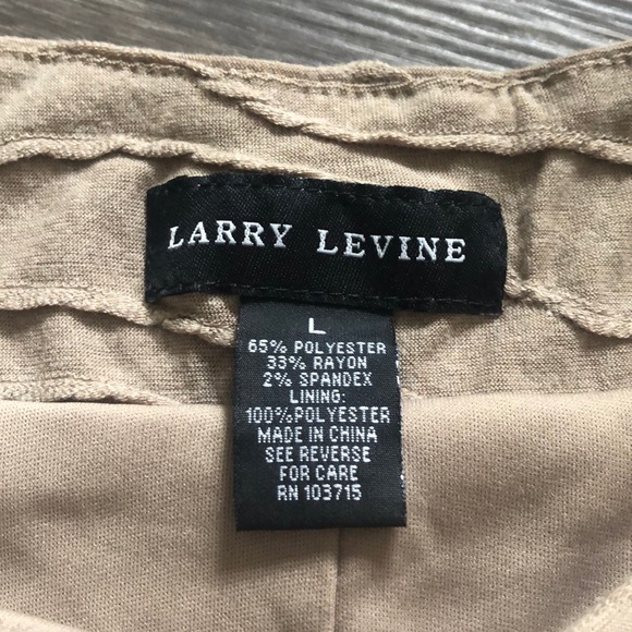 Women’s Larry Levine Stretch Skirt NWT Sz L - Picture 3 of 5